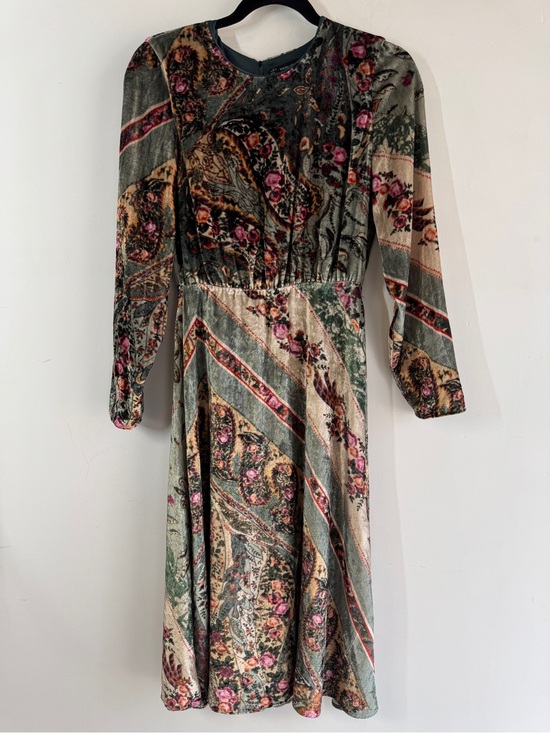 Zara Dresses & Skirts - Zara Trafaluc Velvet Midi Dress Paisley Floral Boho Small Whimisgoth Fairy Fall